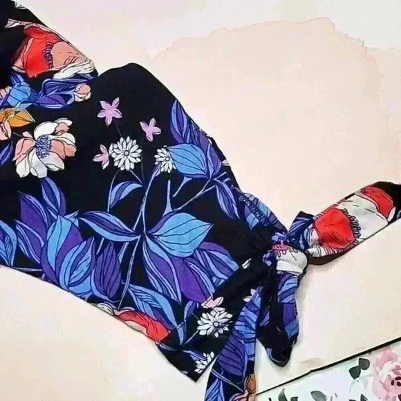 Free People Floral Top - Picture 6 of 6